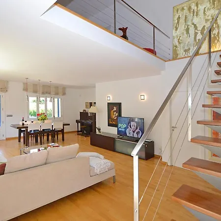 Chalet Camamila House *