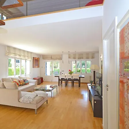 Chalet Camamila House